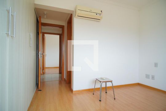 Quarto 1 - Suíte de apartamento à venda com 2 quartos, 149m² em Petrópolis, Porto Alegre