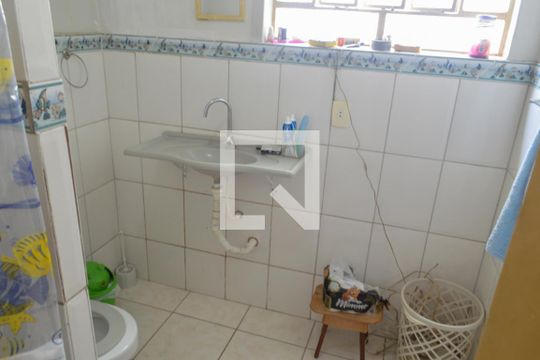 Banheiro da Suíte de casa à venda com 5 quartos, 450m² em Taquara, Rio de Janeiro