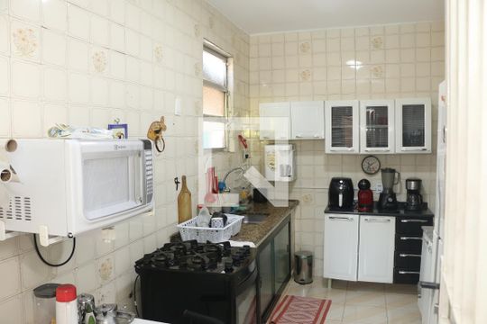 Área de Serviço de casa para alugar com 4 quartos, 600m² em Posse, Nova Iguaçu