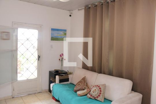 Sala de casa para alugar com 4 quartos, 600m² em Posse, Nova Iguaçu