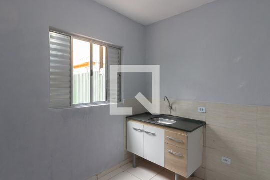 Cozinha de casa para alugar com 3 quartos, 80m² em Vila Princesa Isabel, São Paulo