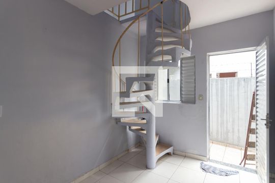 Casa para alugar com 3 quartos, 80m² em Vila Princesa Isabel, São Paulo