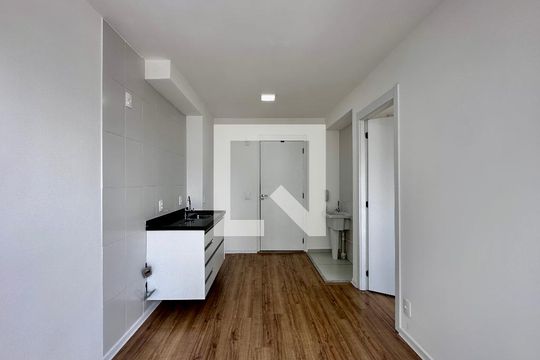 Sala de apartamento para alugar com 1 quarto, 27m² em Campo Belo, São Paulo