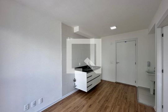 Sala de apartamento para alugar com 1 quarto, 27m² em Campo Belo, São Paulo