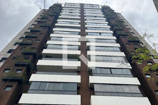 Fachada do Prédio de apartamento à venda com 3 quartos, 187m² em Vila Romana, São Paulo