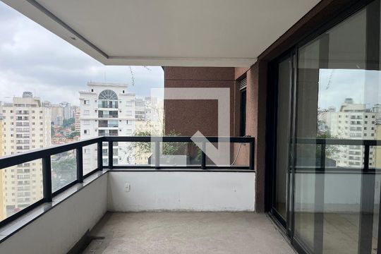 Varanda de apartamento à venda com 3 quartos, 187m² em Vila Romana, São Paulo