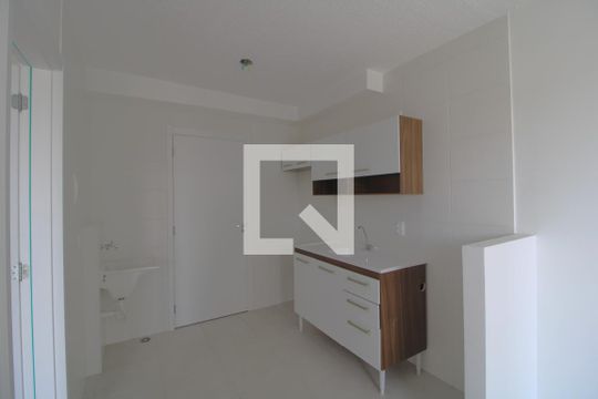 Cozinha de apartamento para alugar com 1 quarto, 34m² em Socorro, São Paulo