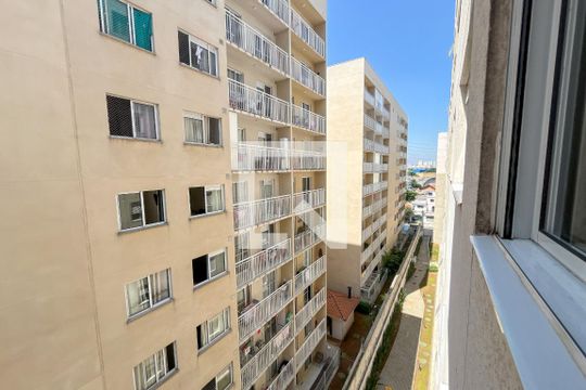 Vista de apartamento à venda com 2 quartos, 34m² em Vila Palmeiras, São Paulo