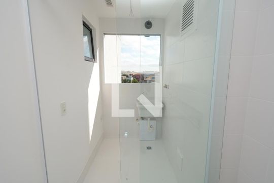 Área de Serviço de apartamento para alugar com 3 quartos, 58m² em Campininha, São Paulo