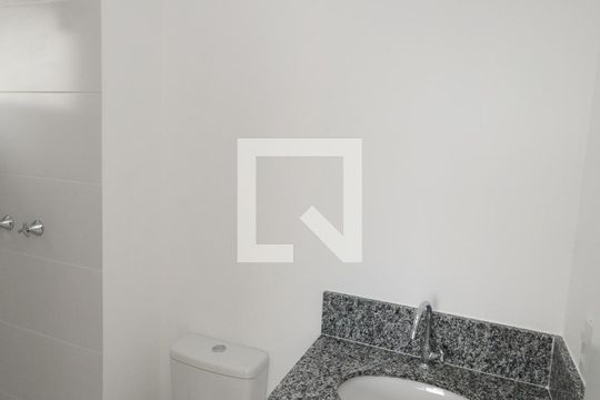 Banheiro da Suíte de apartamento para alugar com 3 quartos, 58m² em Campininha, São Paulo