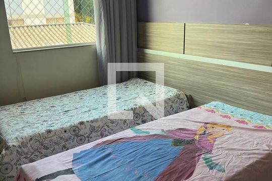 Quarto de casa à venda com 3 quartos, 289m² em Heliópolis, Belo Horizonte