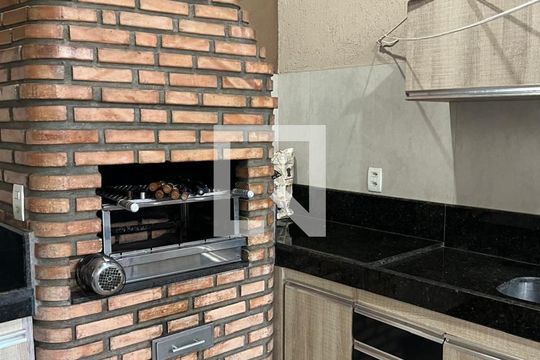 Área comum - Churrasqueira de casa à venda com 3 quartos, 289m² em Heliópolis, Belo Horizonte