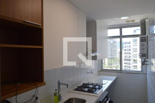 Cozinha de apartamento para alugar com 3 quartos, 78m² em Jacarepaguá, Rio de Janeiro