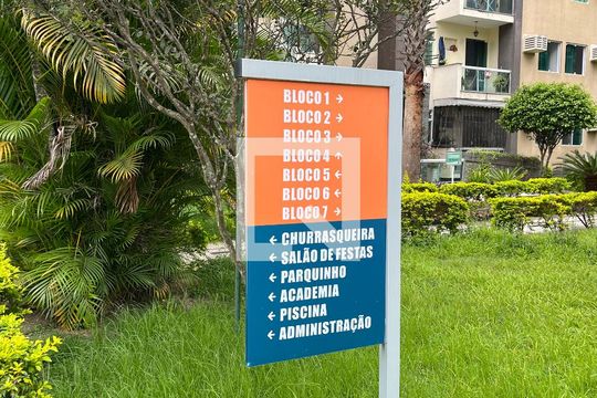 Área comum de apartamento para alugar com 2 quartos, 50m² em Curicica, Rio de Janeiro