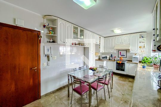 Cozinha de apartamento à venda com 4 quartos, 129m² em Mooca, São Paulo