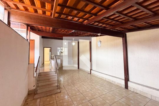 Área comum de casa à venda com 8 quartos, 358m² em Novo Eldorado, Contagem