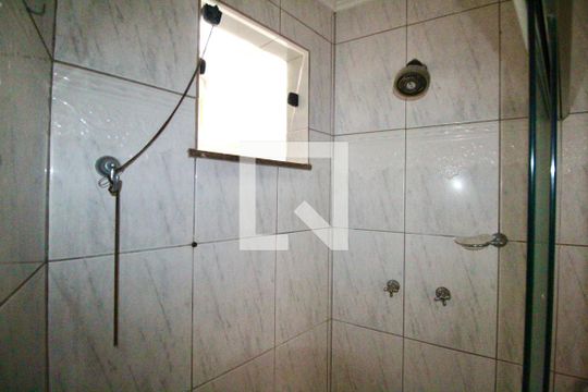 Banheiro da Suíte 2 de casa para alugar com 4 quartos, 200m² em Campinas de Brotas, Salvador