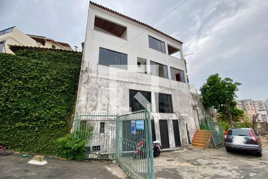 Fachada de casa para alugar com 4 quartos, 200m² em Campinas de Brotas, Salvador