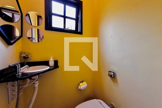 Lavabo de casa à venda com 2 quartos, 114m² em Jardim Arpoador, São Paulo