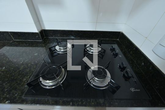 Cozinha de apartamento para alugar com 2 quartos, 55m² em Setor Sudoeste, Goiânia