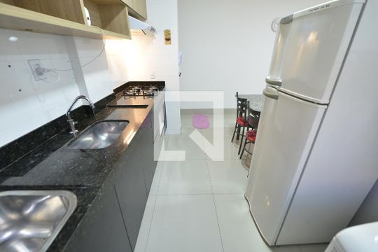 Cozinha de apartamento para alugar com 2 quartos, 55m² em Setor Sudoeste, Goiânia