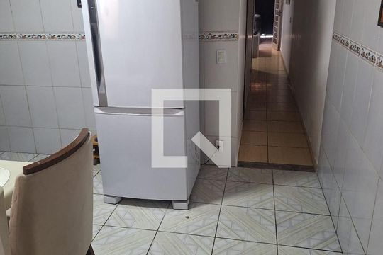 Cozinha de casa à venda com 3 quartos, 180m² em São João Batista, Belo Horizonte