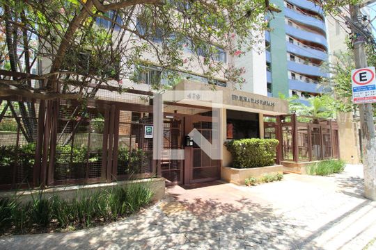 Fachada do Prédio de apartamento para alugar com 3 quartos, 190m² em Itaim Bibi, São Paulo