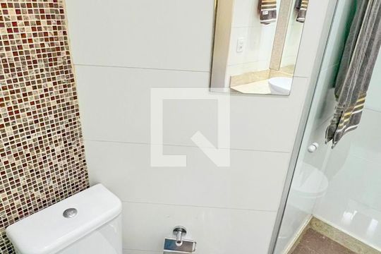 Banheiro de casa à venda com 5 quartos, 471m² em Ouro Preto, Belo Horizonte