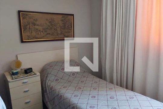 Quarto de apartamento à venda com 2 quartos, 58m² em Pinheiros, São Paulo