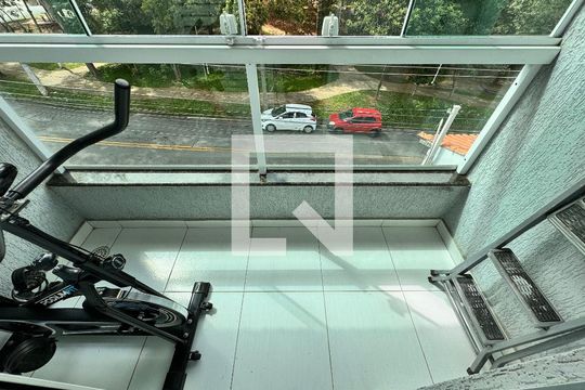 Sacada de casa à venda com 3 quartos, 156m² em Jardim Utinga, Santo André