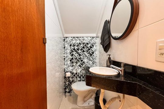 Lavabo de casa à venda com 3 quartos, 156m² em Jardim Utinga, Santo André
