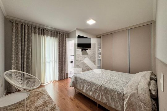 Suite de casa à venda com 3 quartos, 156m² em Jardim Utinga, Santo André