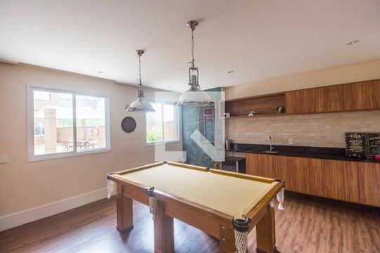 Área comum de apartamento à venda com 2 quartos, 60m² em Jardim Tupanci, Barueri