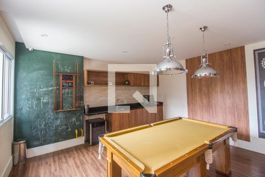 Área comum de apartamento à venda com 2 quartos, 60m² em Jardim Tupanci, Barueri