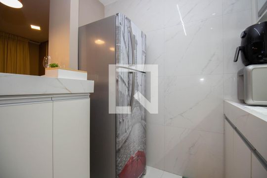 Cozinha de kitnet/studio para alugar com 1 quarto, 35m² em Qmsw 6, Brasília
