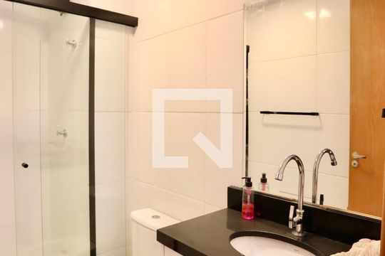 Banheiro de apartamento à venda com 1 quarto, 25m² em Belenzinho, São Paulo
