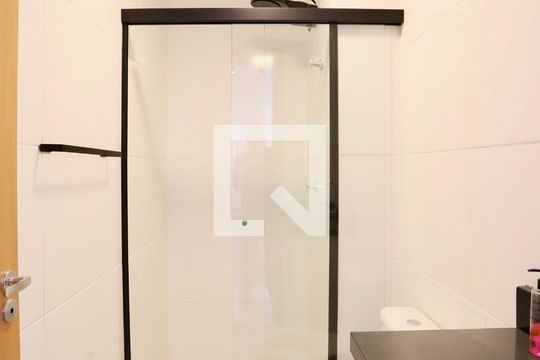 Banheiro de apartamento à venda com 1 quarto, 25m² em Belenzinho, São Paulo