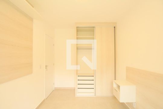 Quarto de apartamento à venda com 1 quarto, 41m² em Jardim Ampliação, São Paulo