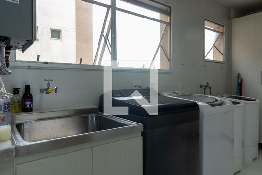 Área de Serviço de apartamento à venda com 3 quartos, 141m² em Paraíso do Morumbi, São Paulo
