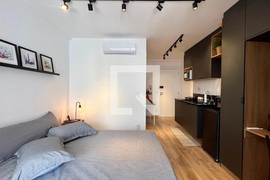 Quarto  de kitnet/studio à venda com 1 quarto, 27m² em Sumarezinho, São Paulo