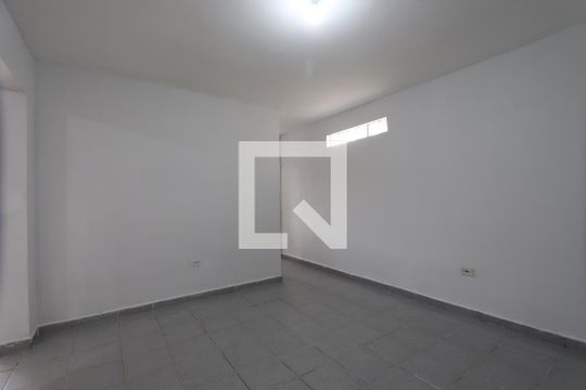 Sala de casa para alugar com 1 quarto, 56m² em Jardim Iva, São Paulo
