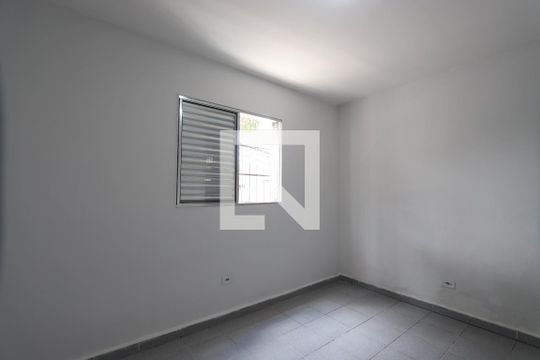 Quarto de casa para alugar com 1 quarto, 56m² em Jardim Iva, São Paulo