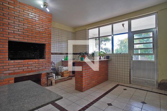 Área comum - Área Churrasqueira de casa à venda com 4 quartos, 401m² em Jardim Floresta, Porto Alegre