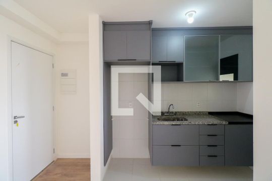 Cozinha de apartamento à venda com 2 quartos, 57m² em Jardim, Santo André