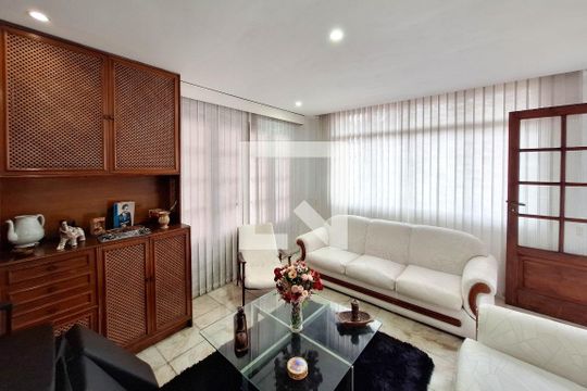 Sala 1 de casa à venda com 4 quartos, 170m² em Icaraí, Niterói