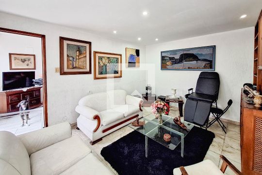 Sala 1 de casa à venda com 4 quartos, 170m² em Icaraí, Niterói