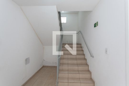 Hall de entrada de apartamento à venda com 2 quartos, 50m² em Jaqueline, Belo Horizonte