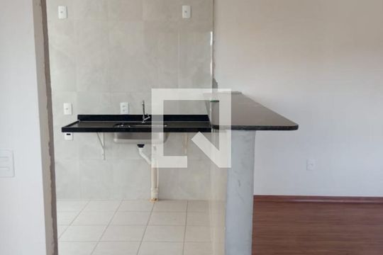 Sala/Cozinha de apartamento para alugar com 2 quartos, 45m² em Jardim Vitoria, Belo Horizonte