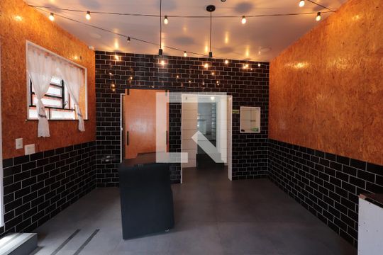 Casa à venda com 2 quartos, 140m² em Vila Sao Geraldo, São Paulo