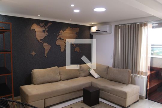 Apartamento para alugar com 2 quartos, 77m² em Park Lozandes, Goiânia
